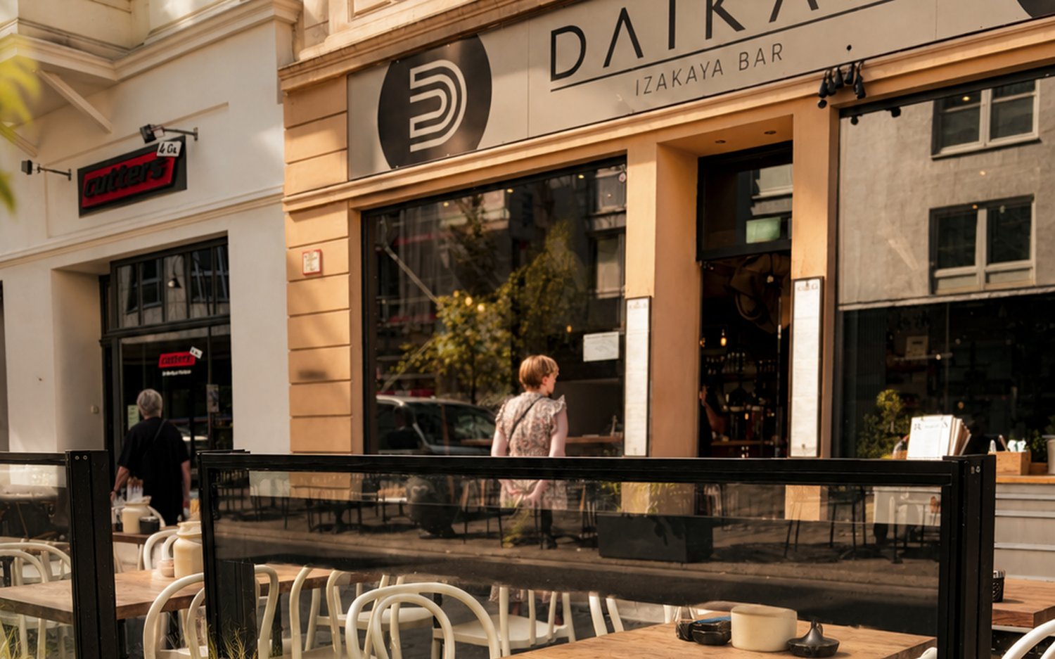 DAIKAN Nippes an der Neusser Straße 332 mit Terrasse